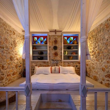 Aphrodite Villas Halki - Studio Rosa Luaran gambar